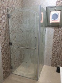 ابواب شاور للحمامات